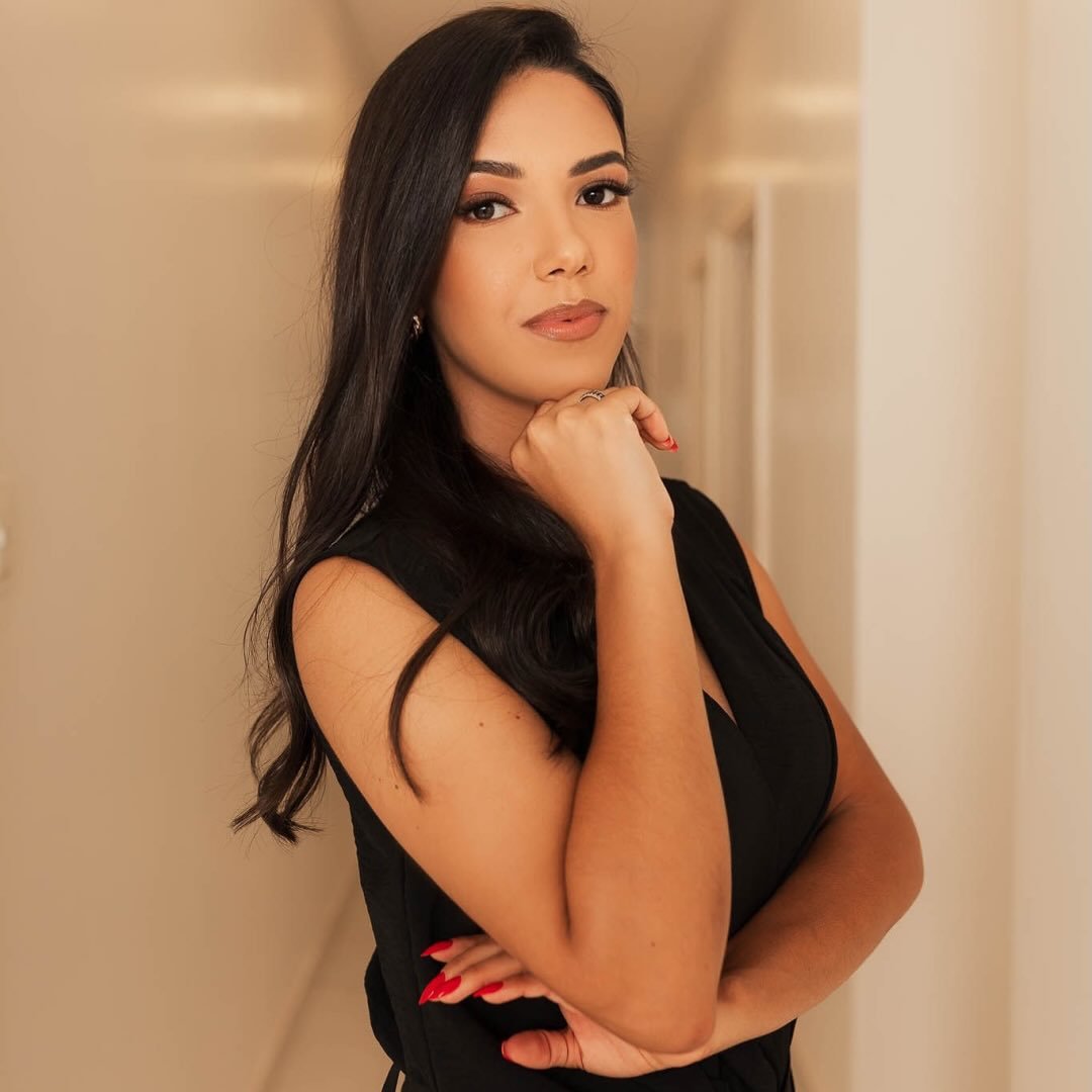 Dra. Rafaela Lopes